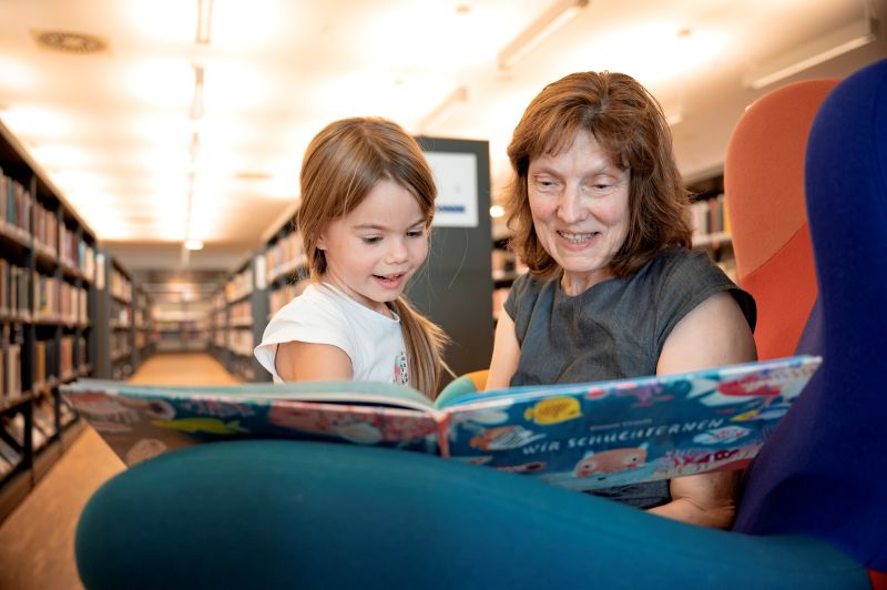Neue Sprachangebote in der Kinderbibliothek am Neumarkt